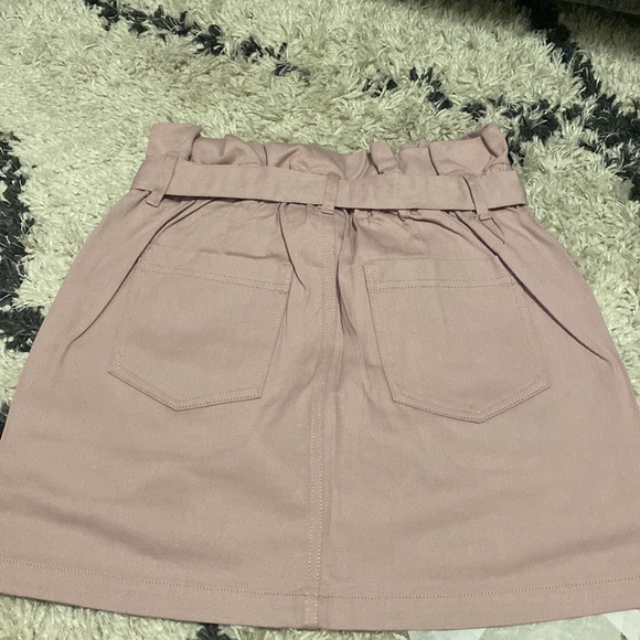 ✨NEW! Pink Skirt !! - Picture 2 of 4